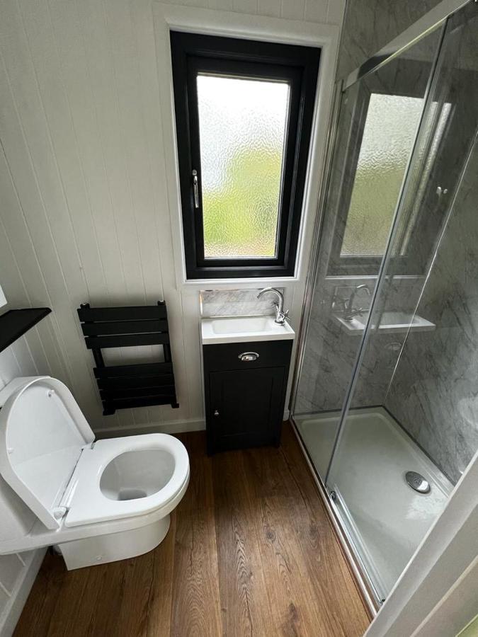 Hettie Luxury Shepherds Hut Semley Εξωτερικό φωτογραφία